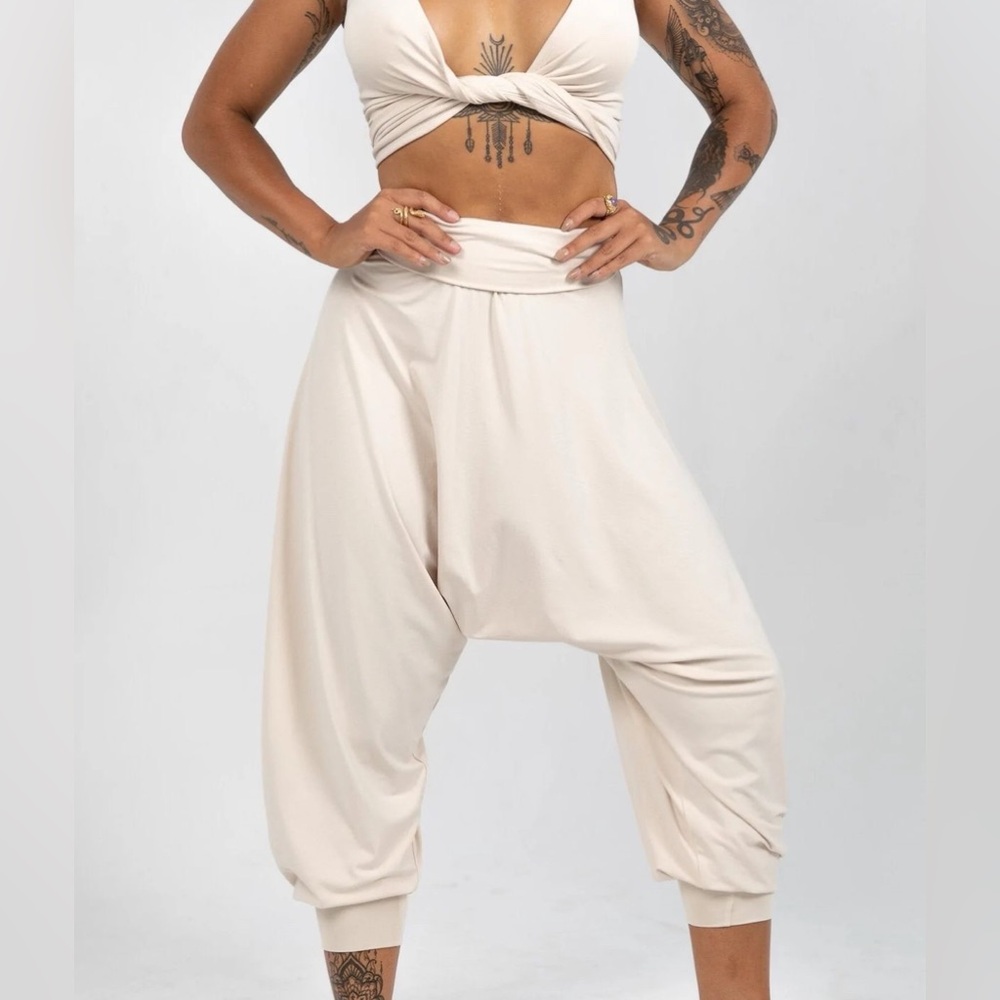 New Empress Pants : Sandy Pearl